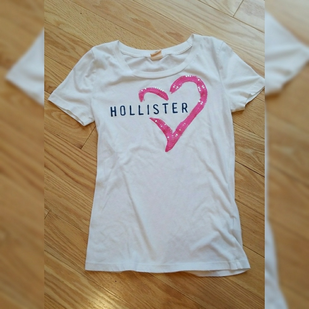 Hollister T-Shirt